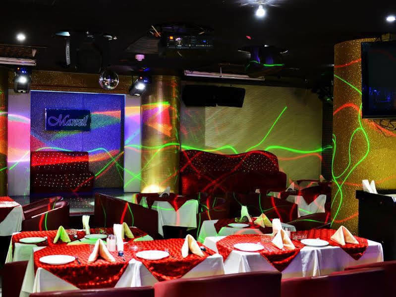 Rush Inn Hotel Dubai Bagian luar foto
